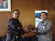 Pemkot Magelang Menerima Piagam dan Plakat WTP