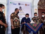 Poltek Harber Tegal Raih Penghargaan Paritrana Award