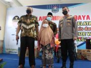 Vaksinasi Sukses, Wali Kota Tegal Berikan Hadiah Sepeda Motor untuk Warga