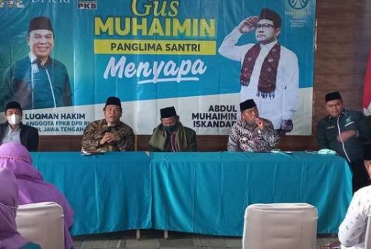 Wakil Ketua Komisi II DPR RI Dorong Warga untuk Ikut Vaksin Covid-19