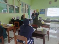 Dosen Teknik Elektro Berikan Pelatihan Pemanfaatan Energi Surya