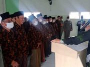 KH Nur Rahmat – Aunur Rofiq, S.Pd.I, M.Pd, Rois Syuriah dan Ketua Tanfidziyah MWC NU Kecamatan Jepara
