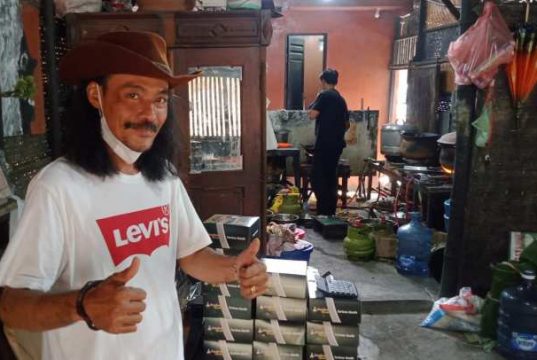 Lezatnya Enthog Gondrong dan Sensasi Sambal Mowo yang Menggoda Rasa