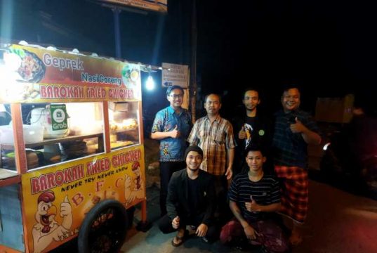 Ingin Nikmati Prekju ? Datang Saja ke Warung Ayam Geprek Barokah Bangsri