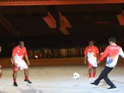 Ekspresi Kegembiraan Sepak Bola Presiden Jokowi