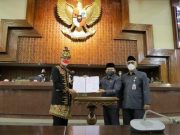 DPRD Jateng Tetapkan APBD 2022 dan Pembentukan Raperda Pesantren