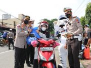 Operasi Zebra, Kapolres Kebumen Bagikan Bingkisan dan Sembako