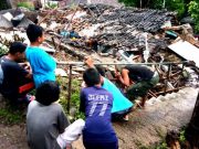 Longsor di Wonogiri, Satu Keluarga Kerobohan Rumah