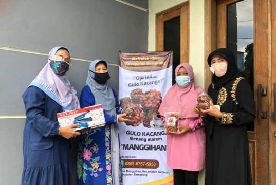 Ekonomi Unissula Bantu Diversifikasi Produk dan Inovasi Gulo Kacang