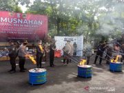 Bea Cukai Kota Surakarta Musnahkan Batang Rokok Ilegal Sebanyak 1.811.592