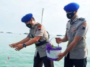 Ditpolairud Polda Jateng Tabur Bunga di Laut Peringati HUT Ke-71