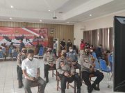 Polres Blora Gelar Vaksinasi Massal, Terkoneksi Zoom Meeting dengan Kapolri
