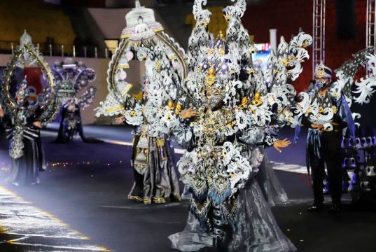 Pemkot Gelar “Semarang Night Carnival” 2022 di Sirkuit Mijen Semarang Night Carnival 2021 Jadi Contoh Karnaval Budaya saat Pandemi
