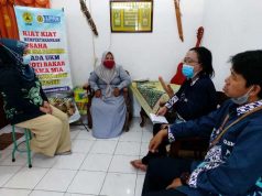 Dosen FE USM Beri Kiat Pertahankan Usaha Roti Bakar di Era Pandemi