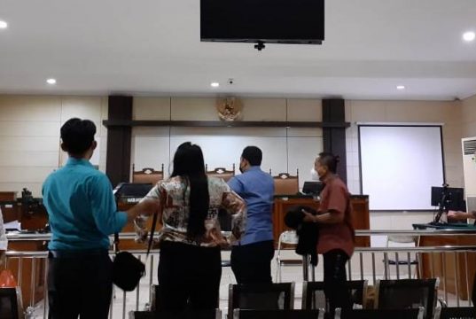 Terdakwa Kasus Ujaran Kebencian Berbau SARA Dituntut 1,4 Tahun Penjara Terdakwa Kasus Ujaran Kebencian Berbau SARA Dituntut 1,4 Tahun Penjara
