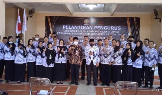Pengurus APKS dan PSLCC PGRI Jepara Diharapkan Mampu Tingkatkan Profesionalitas Guru