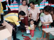 Semen Gresik Kirim Bantuan untuk Korban Banjir Sintang