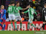 Real Betis paksa Barca Menyerah