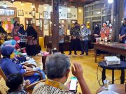 UMKM Kampung Wisata Batik Solo, Mendapat Pelatihan Branding dan Packaging