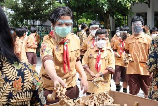 Aksi Peduli Semeru, dari Solo Kirim Othok-othok ke Lumajang