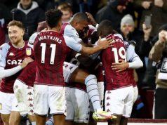 Dua Gol Konsa Antarkan Aston Villa Menang atas Leicester