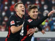 Gladbach Dipecundangi Sepuluh Pemain Frankfurt