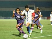 Duo Legiun Asing PSIS Tundukkan Persita