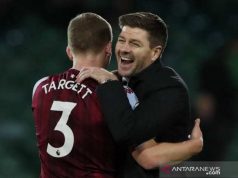 Steven Gerrard Buktikan Keputusan Aston Villa Tepat Pecat Dean Smith