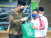 Baznas Jateng Salurkan Bantuan untuk PKL dan Anak Yatim Terdampak Covid-19 di Kudus