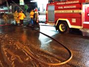 Banjir Wonogiri Surut, Tinggalkan Lumpur yang Membahayakan Pemakai Jalan