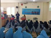 Tim Promosi Unissula Kunjungi SMA IT Harapan Bunda