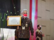 Pemprov Jateng Terima Anugerah Meritokrasi