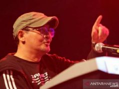 Musisi Jazz Idang Rasjidi Meninggal Dunia