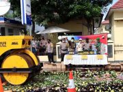 Polres Tegal Kota Musnahkan Ribuan Botol Miras dan Petasan