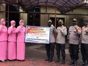 Polres Tegal dan Bhayangkari Bantu Korban Gunung Semeru