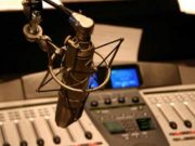 Mengelaborasi Radio Pendidikan dan Dakwah