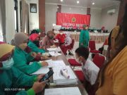 Ratusan Anak SD Berbondong ke GSG Dinas Pendidikan Grobogan untuk Menjalani Vaksin