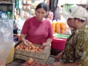 Di Tegal Harga Telur Ayam Ras Tembus Rp 33.000 per Kg