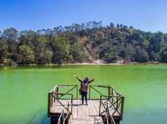 Menikmati Telaga Warna Dieng di Momen Liburan Akhir Tahun