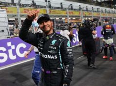 Verstappen Tabrak Pagar Pembatas