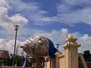 Pembangunan Gerbang Kalpataru, Singa dan Ganesha Hampir Rampung gerbang kalpataru