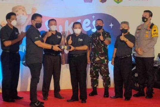 Warga Ungaran Barat Ikuti Vaksinasi, Dapat Hadiah Motor Matic