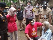 Bupati dan Sedulur Kebumen Temui Nenek Sebatang Kara di Gubuk Reot