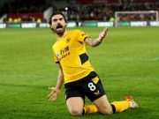 Neves Bawa Wolves Bungkam Brentford 2-1