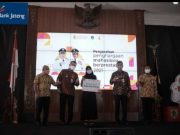 Pemkab Wonogiri Gandeng Bank Jateng Salurkan Beasiswa Mahasiswa Berprestasi Rp 7,5 Miliar