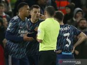 Sepuluh Pemain Arsenal Sukses Tahan Imbang Liverpool