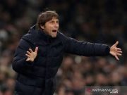 Penangguhan Derbi London Utara Dinilai Aneh