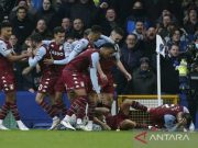 Kepolisian Inggris Ingin Bertemu Liga Premier Bahas Gangguan Penonton