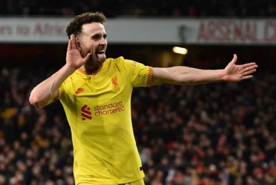 Kembali Andalkan Mantan Penyerang Wolverhampton