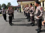 Kapolres Kebumen Cek Kerapian Kumis dan Jenggot Anggota